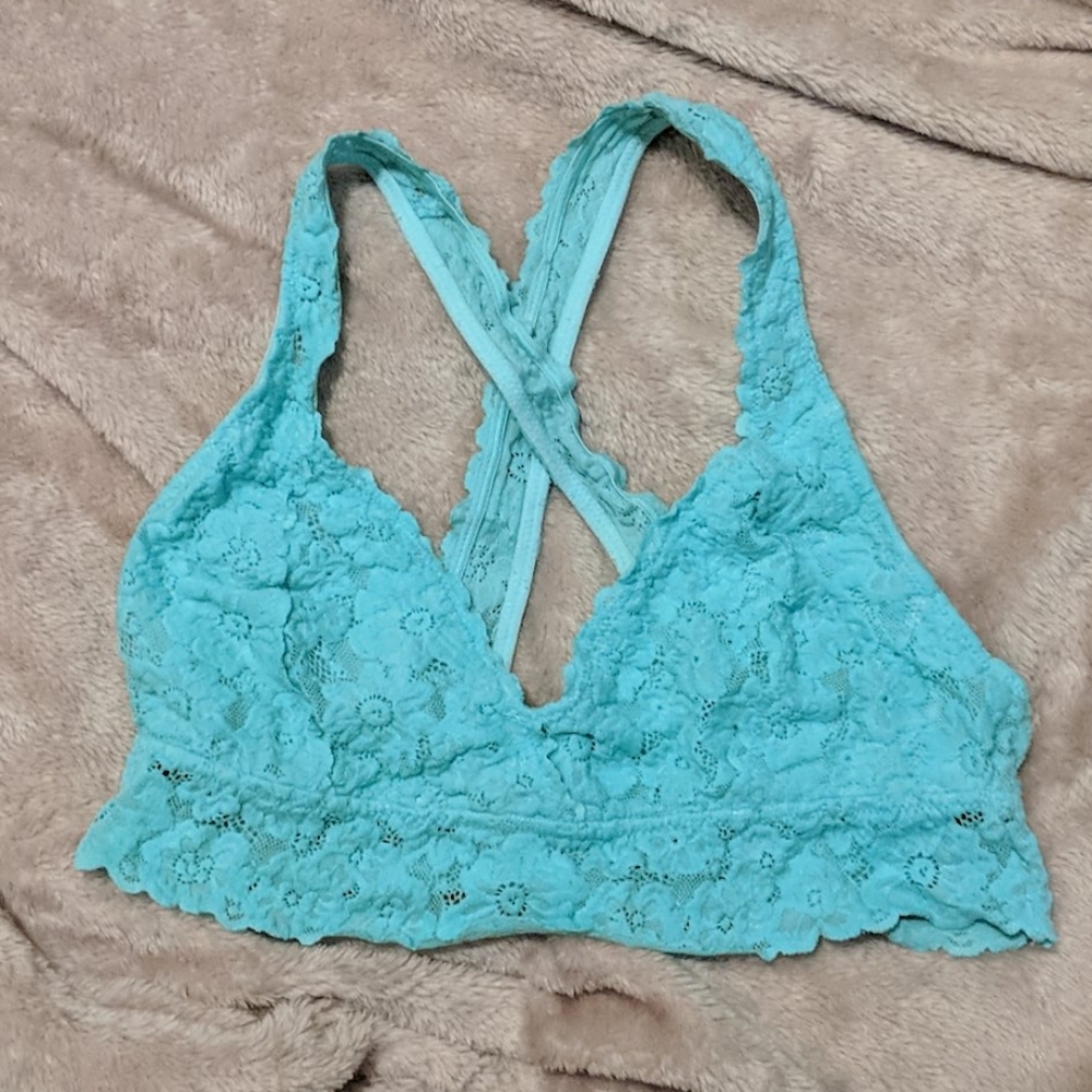Teal brallete